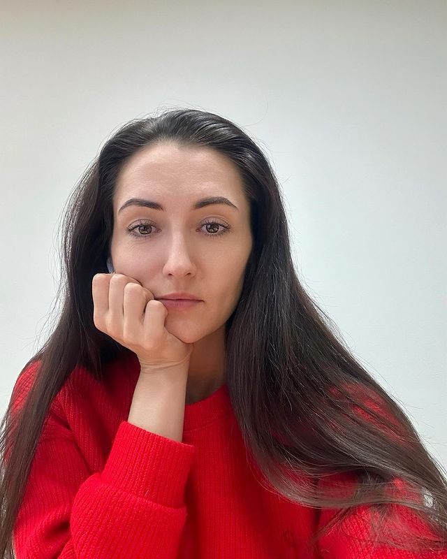 lkovyazina в LOOKY. #hardworking,#ladyinred,#red,#newproject,#startuplife,#girl,#moscow,#unstoppable. Work, work, work and...