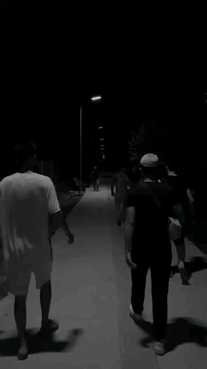Def_MRB в LOOKY. . Мой друг