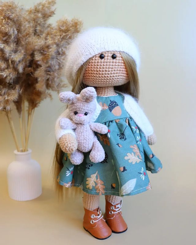 hand_made_marina в LOOKY. #вязанаякуклакрючком,#вязанаякукласодеждой,#вязанаякукласволосами. Куколка в наличии
Ро...