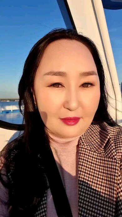 lanaserge_ в LOOKY. . Михаил Светлов ⛴️ уч...