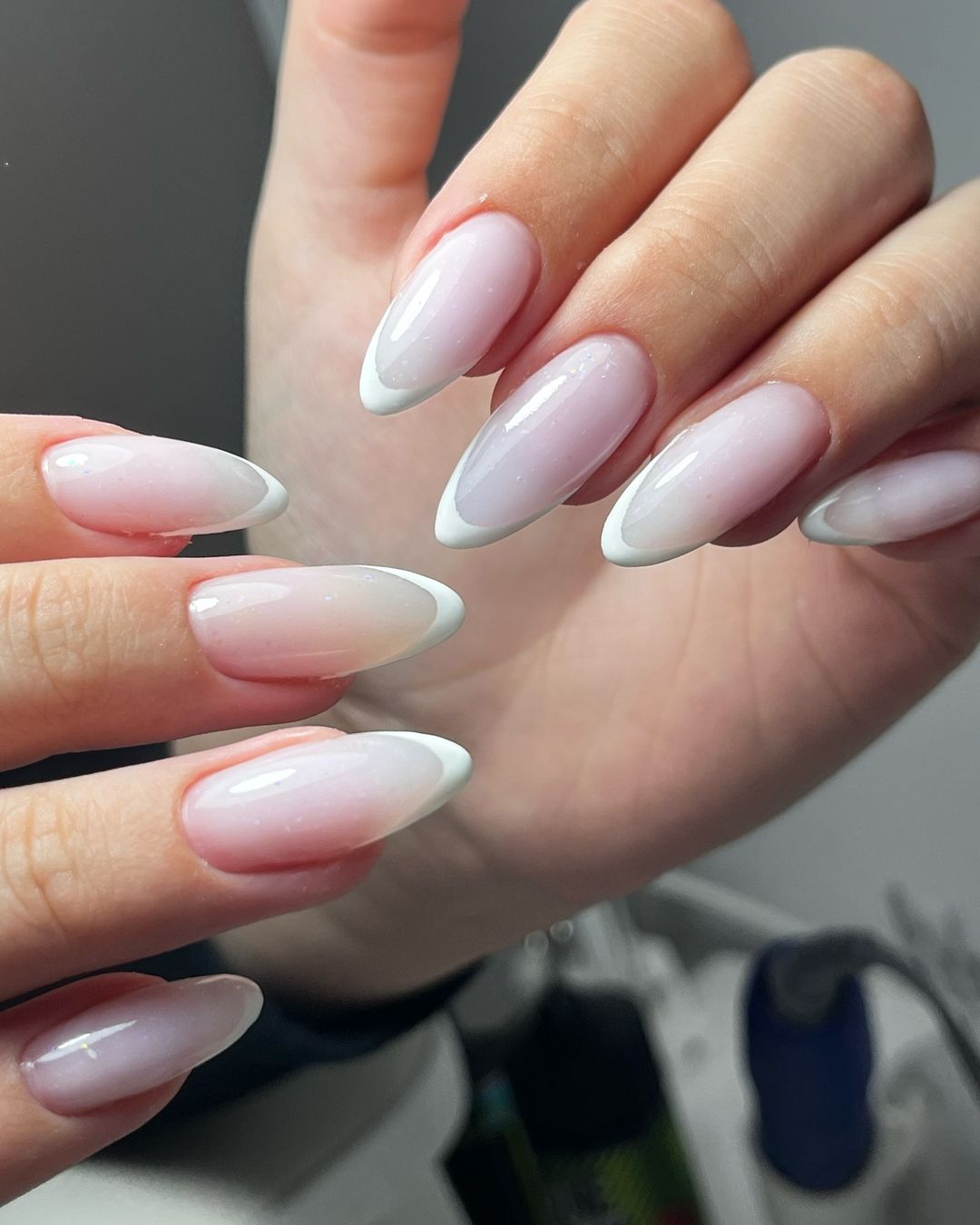 si_nails_ykt in LOOKY. #маникюр,#маникюрякутск,#гельлак,#наращиваниеногтей,#якутск,#аппаратныйманикюр,#педикюр,#педикюрякутск,#шеллак. Френч — это маникюрн...