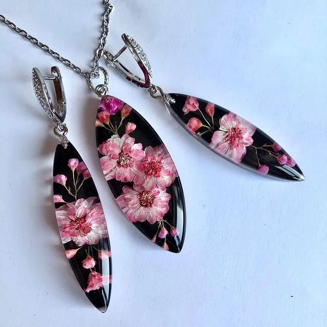 hobby__vsem в LOOKY. . Знакомьтесь @_mak_lo...