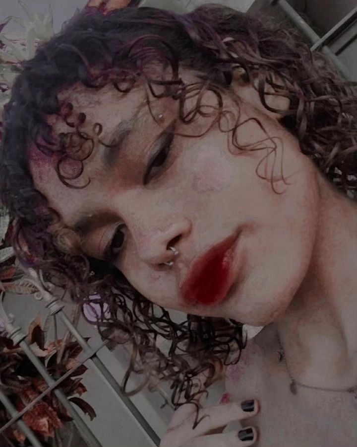 eusousanick в LOOKY — Dos storys pra cá
