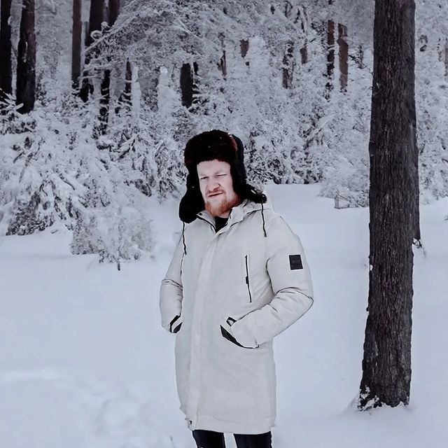 yurdelius в LOOKY. . null