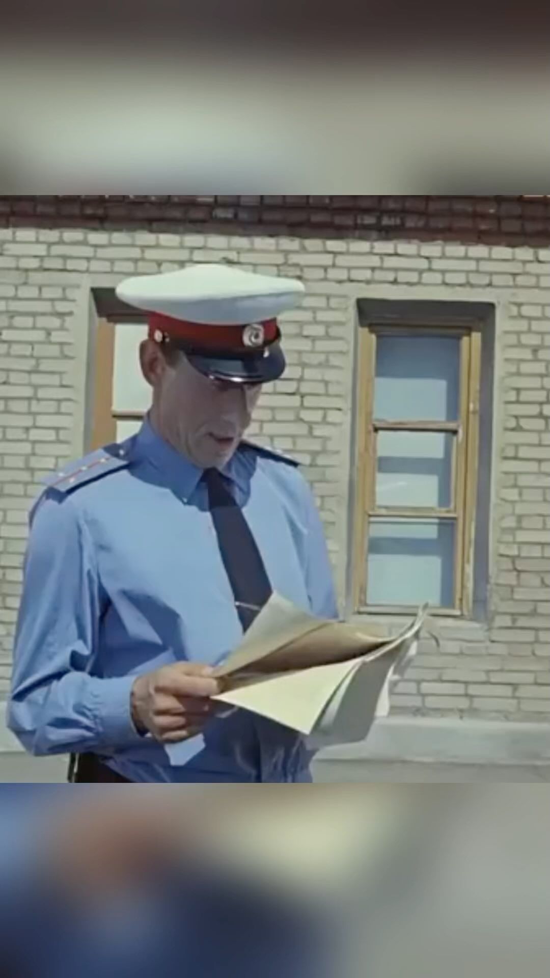 frazyizkino в LOOKY. #киномир,#культура,#советскоекино. Граждане алкоголики,...