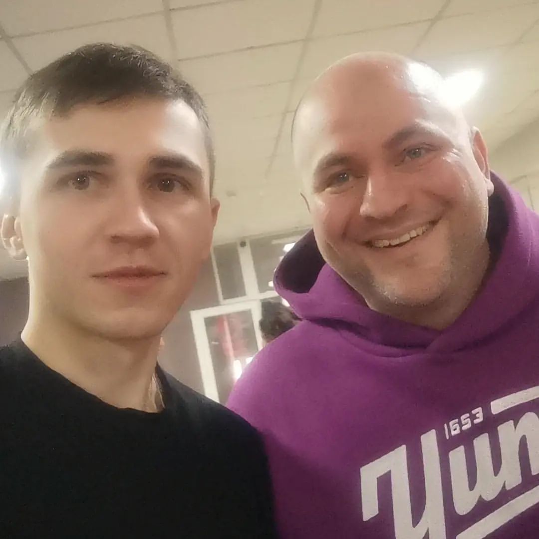 alex_respected в LOOKY — Довелось сфотографироваться со спикером и модератором сегодн