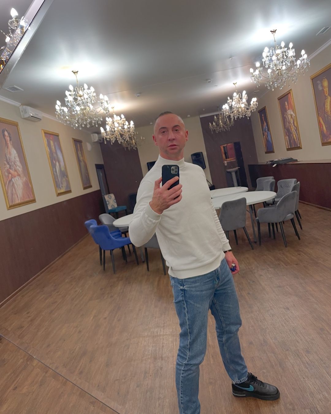 pskovvova_officiall в LOOKY — публикация