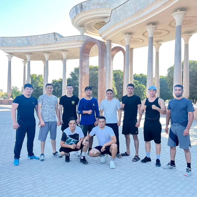 qobul_kuramboyev в LOOKY. . null