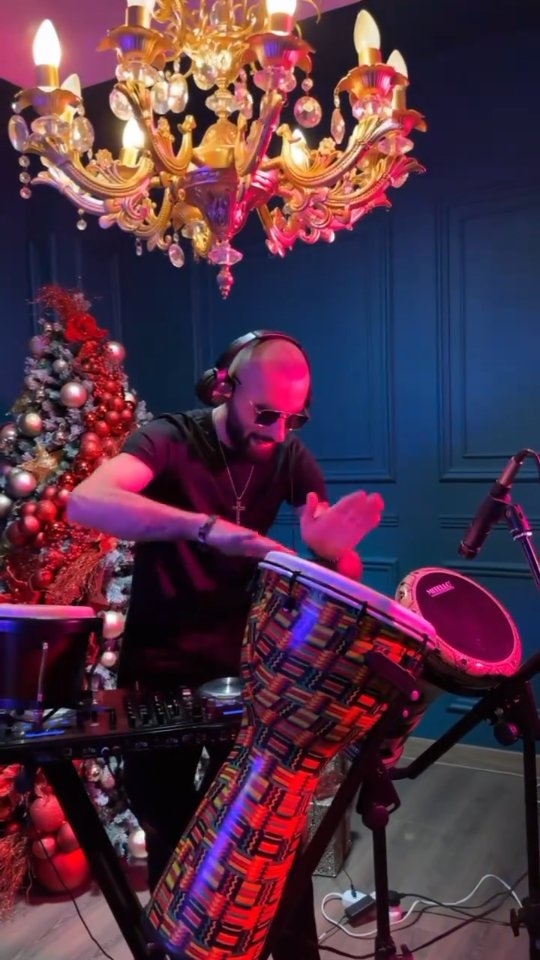 _leoni_style_ в LOOKY. #percussion,#darbuka,#dj,#show,#djembe,#yerevan,#armenia,#congo,#afrohouse. Ս նաստուպայուշьիմ։) ...