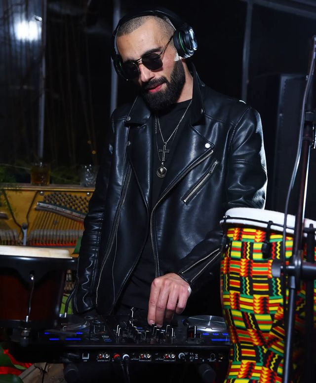 _leoni_style_ в LOOKY. #style,#black,#dj,#percussion,#show,#darbuka,#djembe,#conga,#modeling,#yerevan,#armenia,#photography. "Կիսաքաղցր" 
.
.
.
....