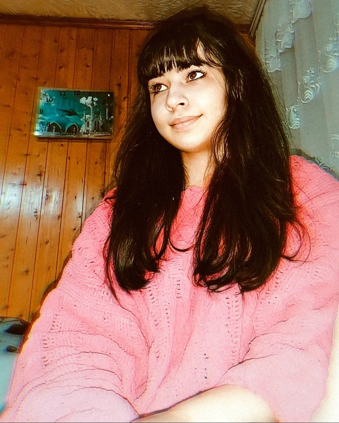 almira__776 в LOOKY — она внезапно изменилась. из солнечной девочки, которая жила 