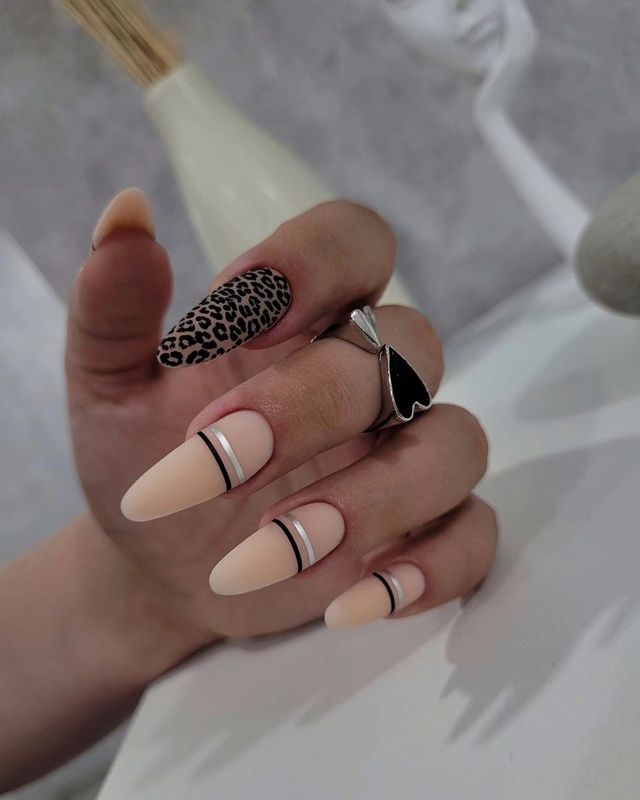 nika_nails2722 в LOOKY. #ногтивосточнокругликовская,#ногтижкмечта,#ногтигероевразведчиков,#ногтигубернский,#маникюргубернский,#маникюргубернский,#маникюряцкова,#маникюрпанорама. Из за проблем с VPN ...