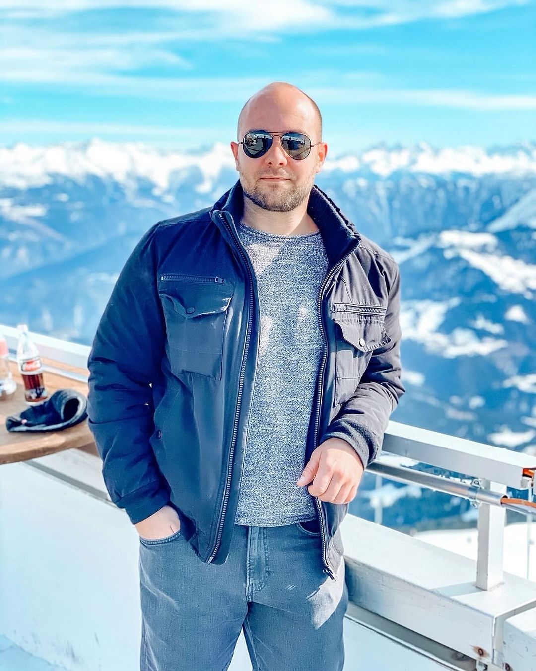 Wer war schon mal in Laax?⠀⠀⠀⠀⠀⠀⠀⠀⠀
•⠀⠀⠀⠀⠀⠀⠀⠀⠀
•⠀⠀⠀⠀⠀⠀⠀⠀⠀
•⠀⠀⠀⠀⠀⠀⠀⠀⠀
#laax #schweiz #switzerland #reisen #travellifestyle #businessworldwide #travelandgetpaid #