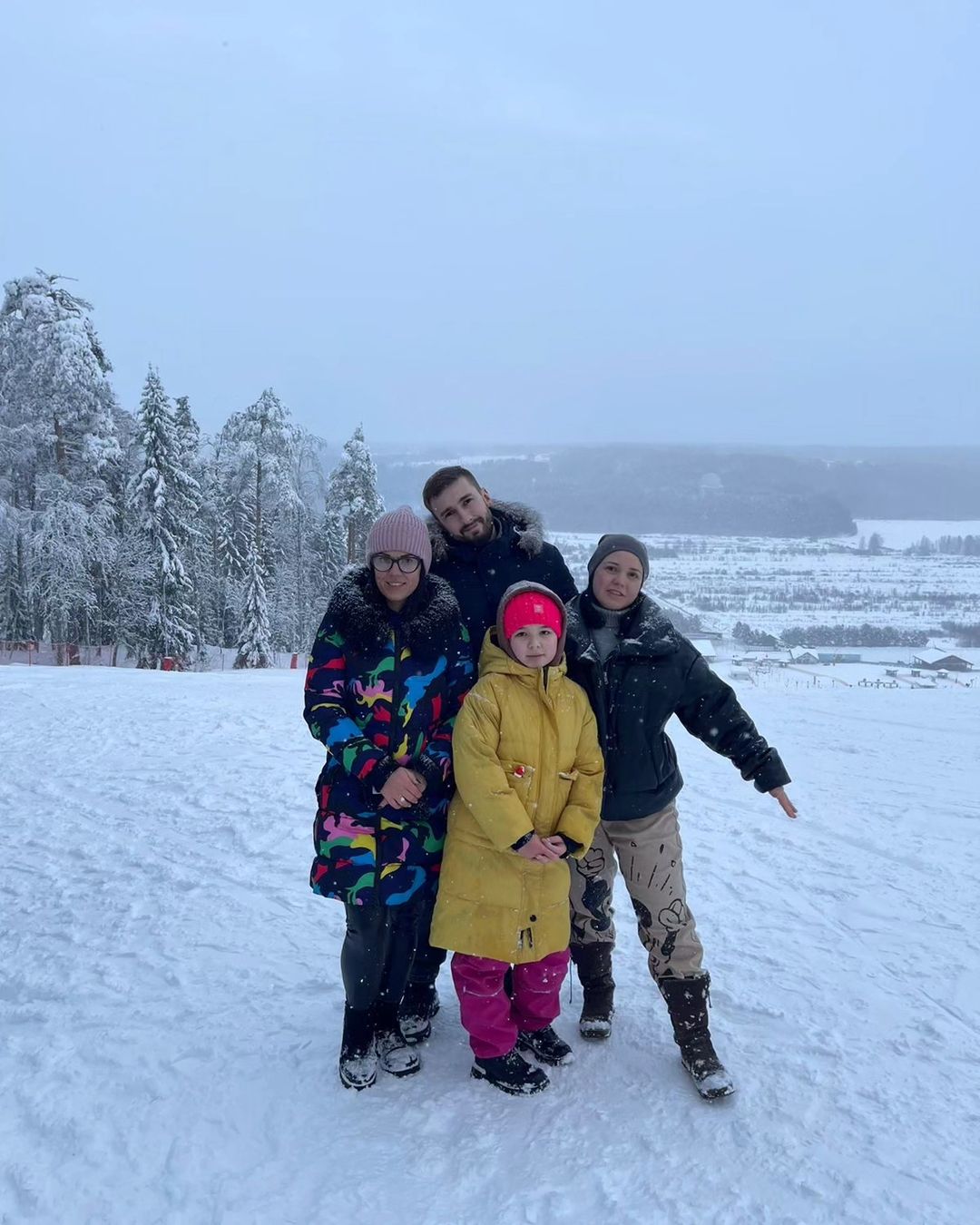 Это были незабываемые дни...😃❄️🏂💙
#работаможетбытьразная👍 #вместеслюбимымиколлегами❤️ #природапекрасна❄️
#скороновыйгод🎄