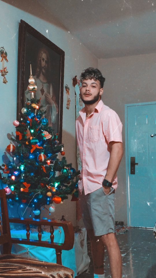 dannier_pargas24 в LOOKY. #instagram,#reels,#trending,#trendingreels,#trendingsongs,#fyp,#newyear,#christmas,#family,#friends. The best is yet to c...