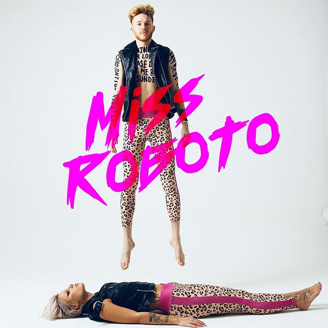 miss_roboto_store в LOOKY. . Ребята! Надеемся на ...