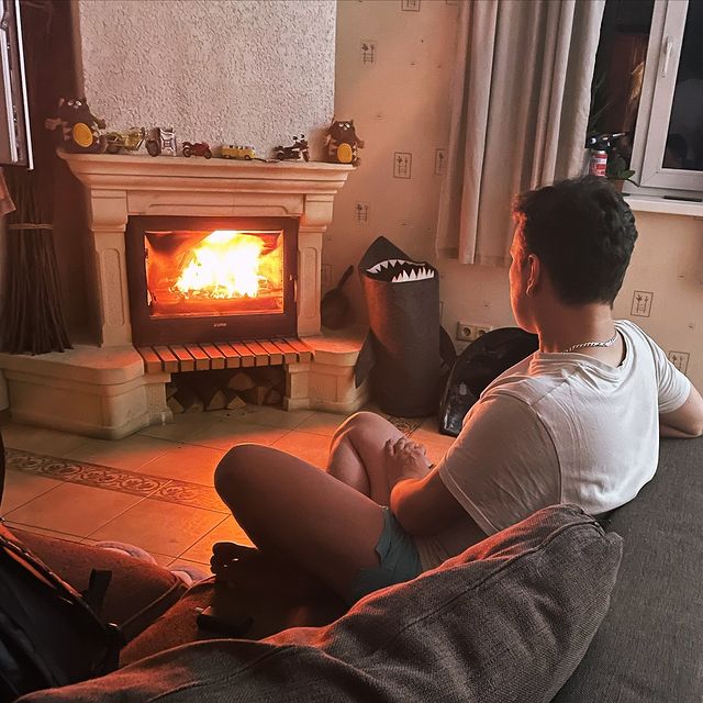 _andrey_prokopev_ in LOOKY. #планынановыйгод,#happynewyear,#winter,#fireplace. Через 2 недели - Нов...