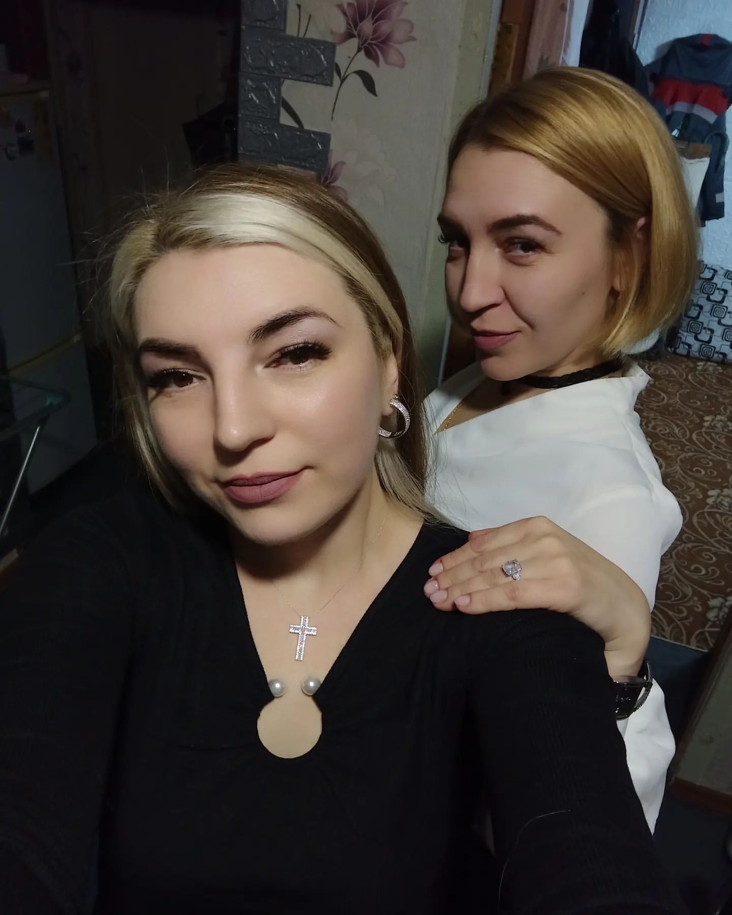 ekaterina.velikay in LOOKY. . null