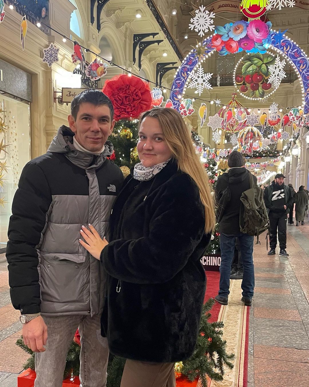 Москва в самое сердце❤️🎄 исполнила свою мечту о новогодней сказке🎉🙏 на самолете вообще 1.40 полет ✈️