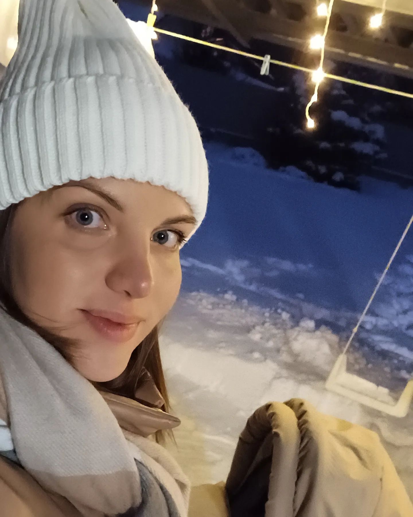 mrs_olia в LOOKY. . Первые прогулки
Пока...