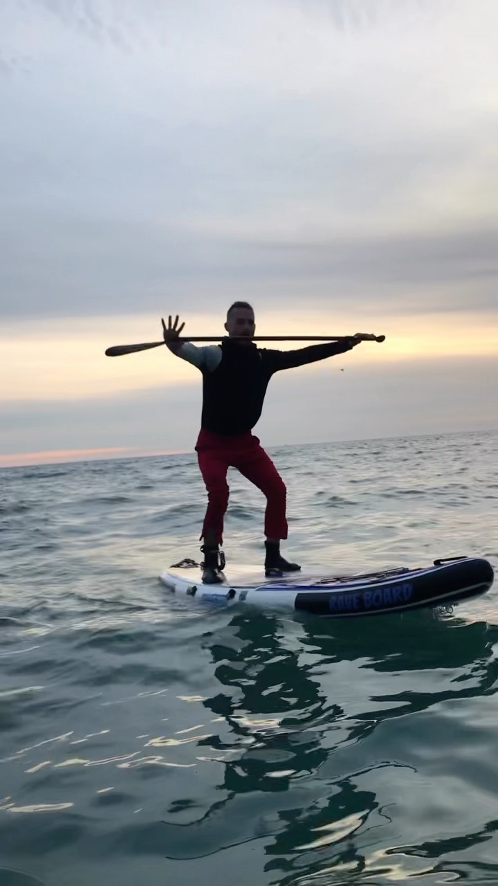 zgoguru в LOOKY. #одеждавпуть,#surfyoga,#sochisup,#дмзайнерскаяодежда,#кастом,#тренермоделей. sup SURF тренировки ...