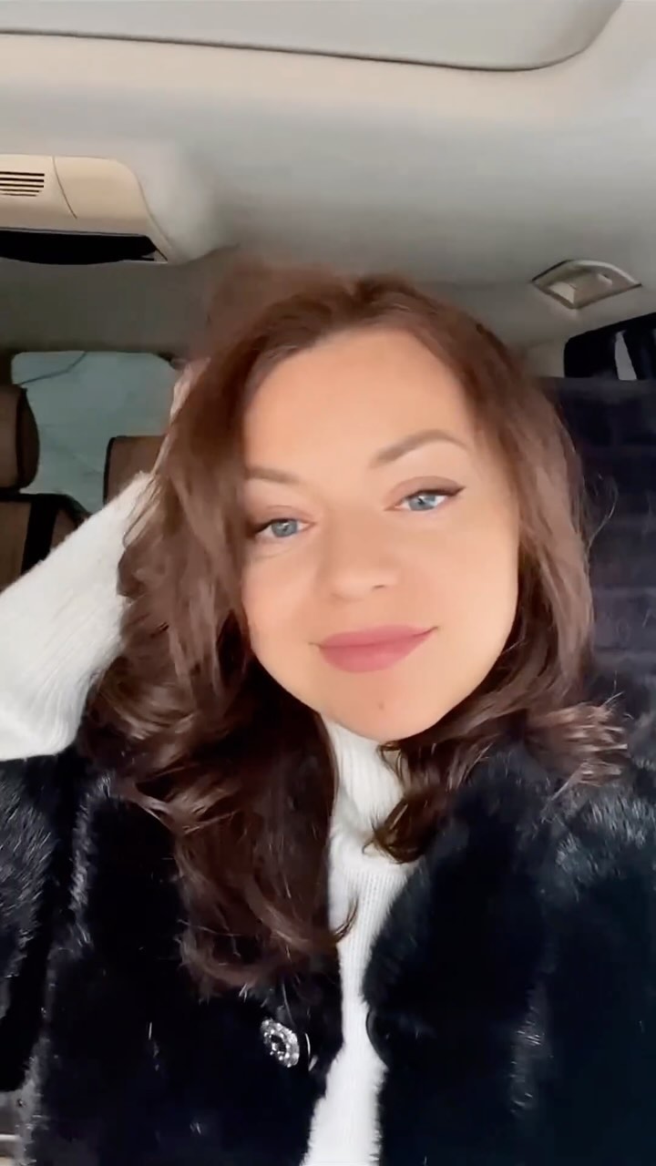 ekaterina_naumova__ в LOOKY. #россия,#russia,#russian,#словопацана,#москва,#moscow,#девушки,#ростов,#москвасити,#moscowcity,#reels,#рилс,#trendreels,#рек,#шуба,#рекомендации,#slavic,#зима,#кремль,#russiangirl,#slavicgirl,#beautifulgirl,#trend,#трендрилс,#славяне,#tyumen,#girl. Slavicgirl❤️ #россия...