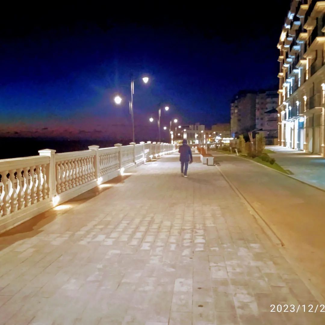 kondratyevv_a в LOOKY — #анапа Сегодня на Набережной только фотограф и его жена!
Ауу