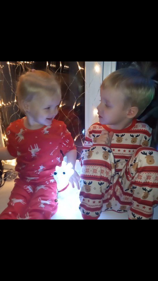 chekhovae в LOOKY. . С наступающим 🤞😍