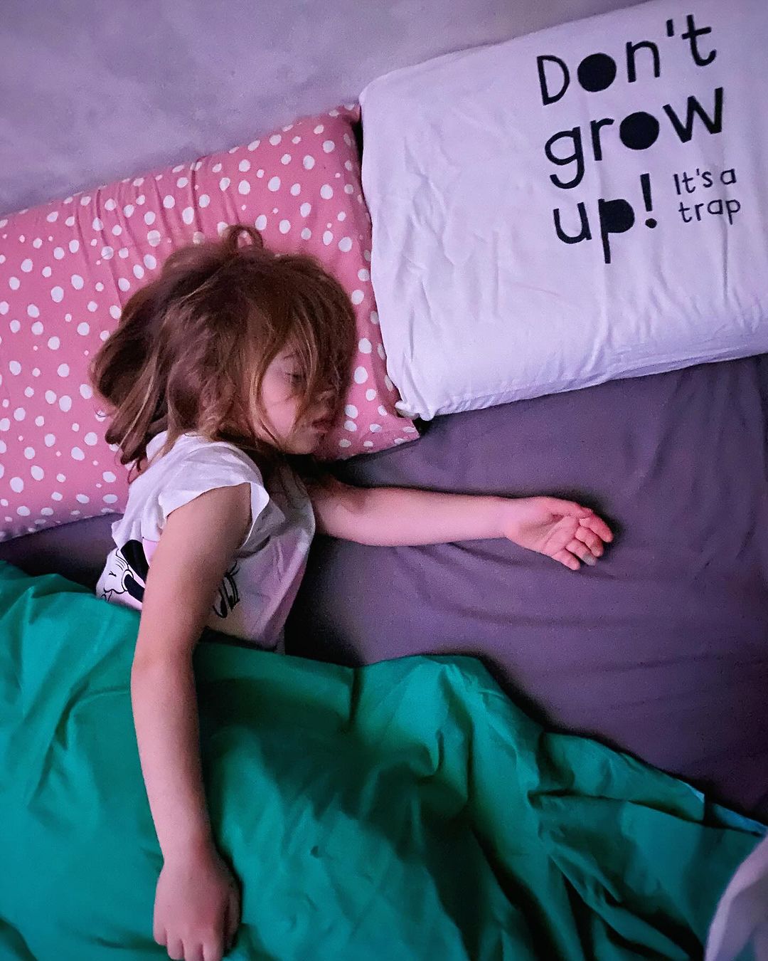 kit__ana в LOOKY — Don’t grow up)