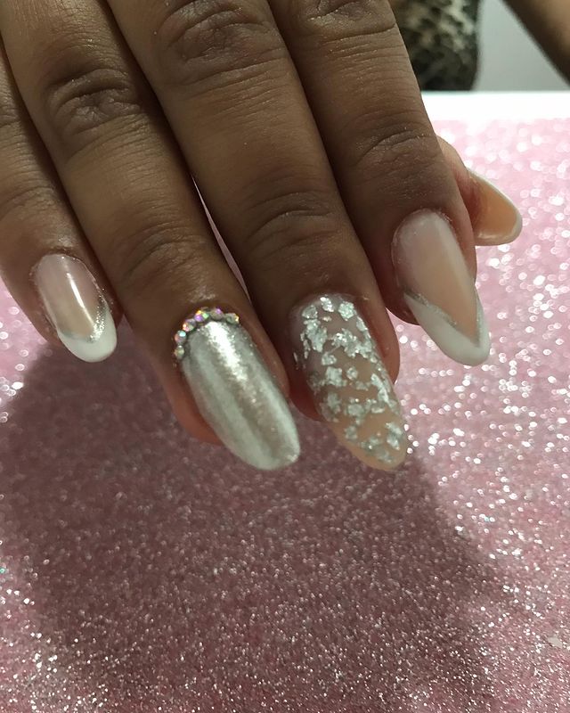 raquelbrazdesignerdeunhas в LOOKY. . Manutenção de Alonga...