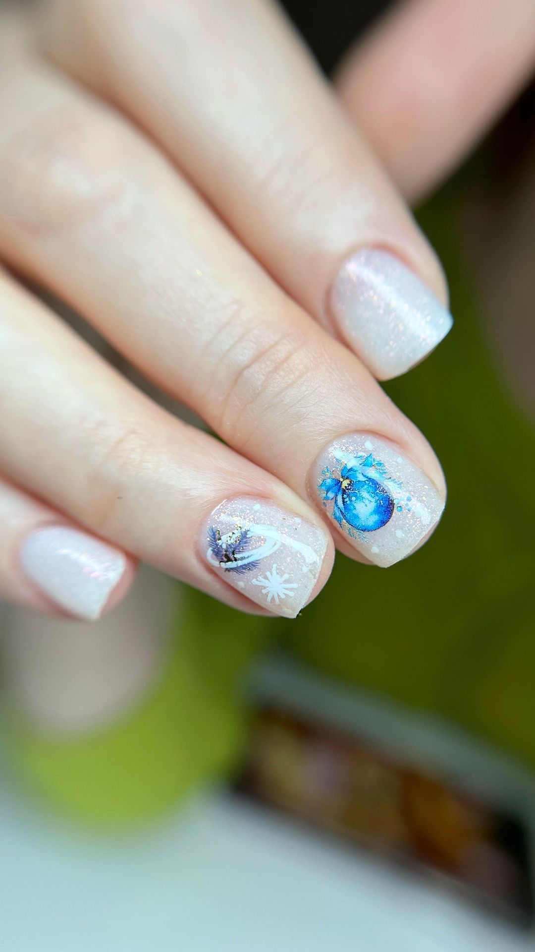 nineli_nailart в LOOKY. #гкльлакпушкино,#ногтипушкино#дизаинногтей,#ninelinailart,#gellak,#gellac,#naildesing#nails. Новы год не за горам...