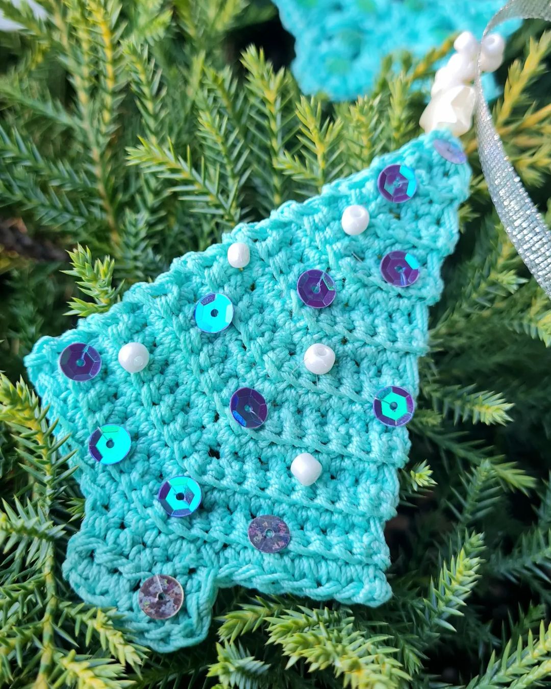 Елочные игрушки!! 🌲
Ручная работа🫶
💰100р за 1 шт

#новогодниеигрушки#новогодняягирлянда#елочныеигрушки#новогодняясуета#вязаниекрючком#2024#новыйгод#крым