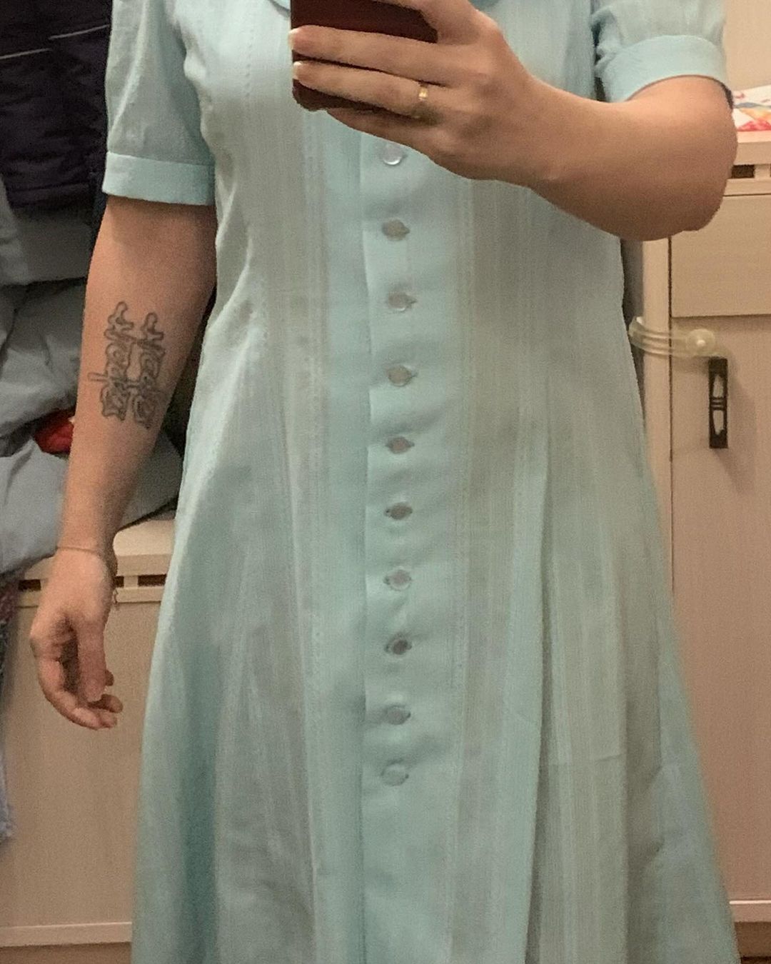 Готово еще одно платье с курса “Romantic Dress” Тончайший хлопок с мережкой идеален для лета! #venerasews_romanticdress @venerasews @venera.romantic #1_Романтика_осени #romanticdress_Халимат