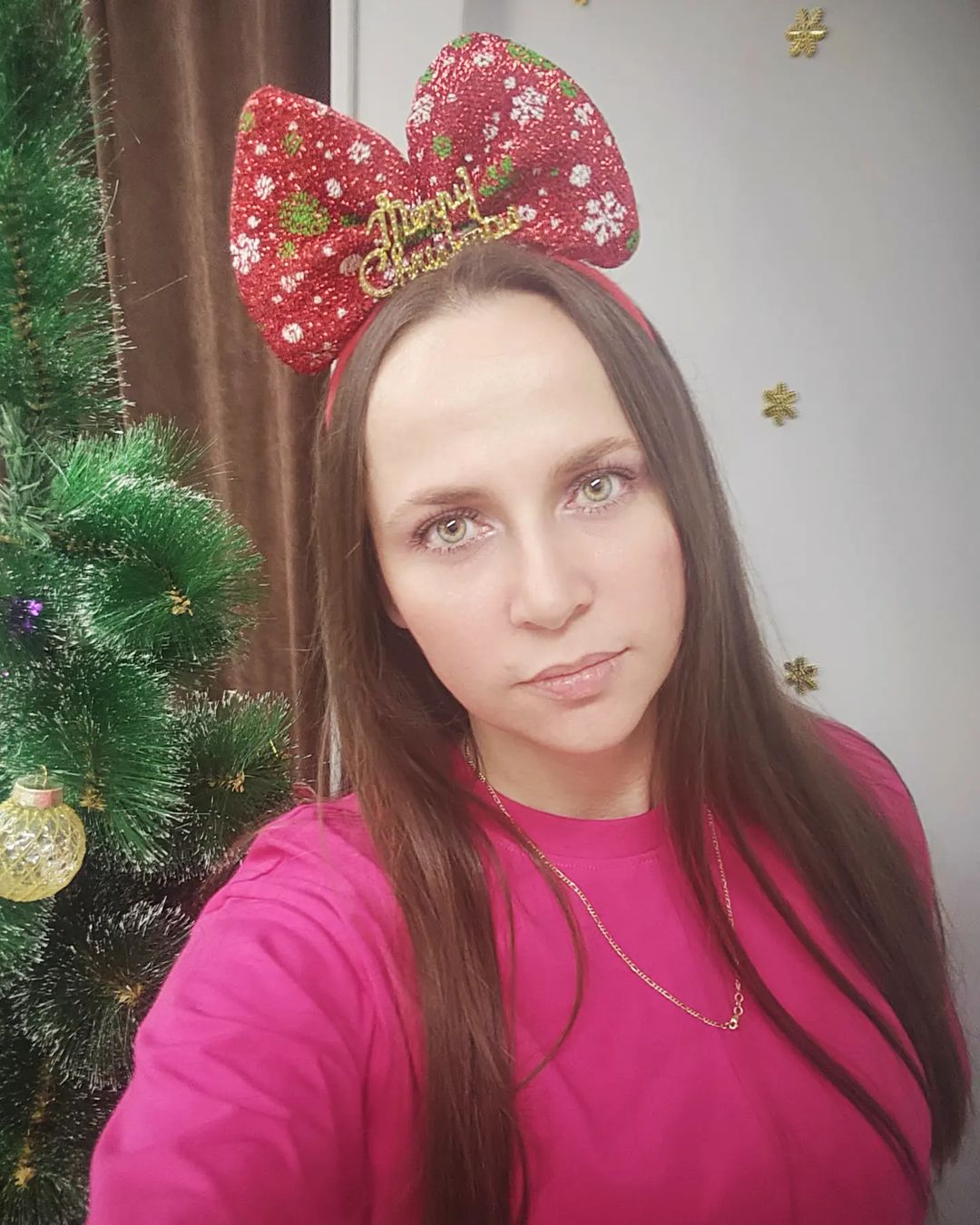 Ну что, всех с Наступающим Новым Годом!!! 🎄🎉 Давненько меня здесь не было ,вот думаю стоит ли возвращаться 🤔🤪
Не забываем ставить ❤️ буду очень благодарна 🤗

#лск #лесосибирск #мамавдекрете  #ёлка #2024 #многодетнаямама
