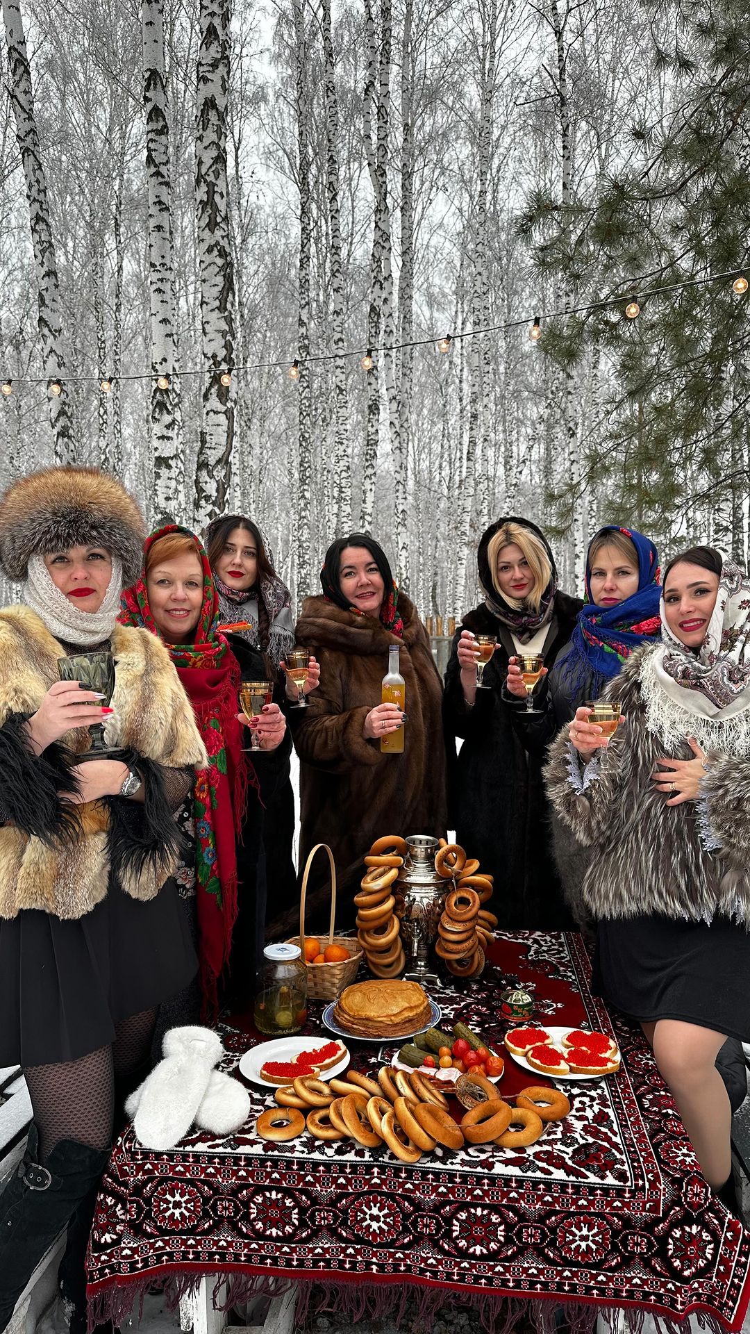nata_sergeeva108 в LOOKY. . Закружились девочки,...