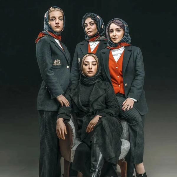 reza_borabadi в LOOKY. #رضا_برآبادی,#فیلم_جوجه_تیغی,#نقد_فیلم,#مستانه_مهاجر,#حامد_کمیلی,#پژمان_بازغی,#پانته_آ_پناهی_ها,#نازنین_بیاتی,#آناهیتا_درگاهی,#هادی_کاظمی,#هومن_برق_نورد,#نگار_فروزنده. نقد فیلم جوجه تیغی
«...