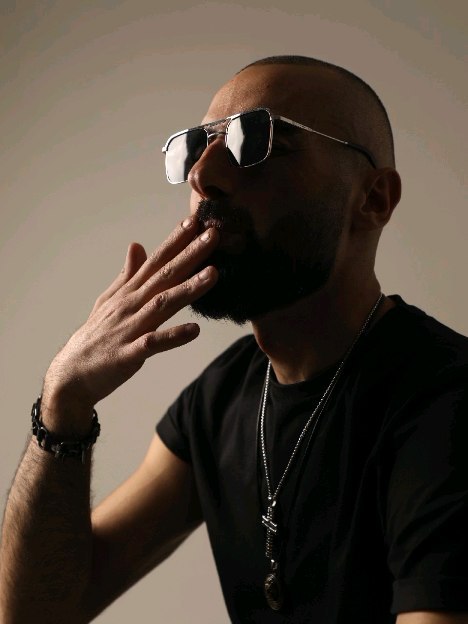 _leoni_style_ в LOOKY. #black,#style,#photography,#photosession,#modeling,#fashion,#model,#boy,#photo,#yerevan,#armenia,#music,#dj,#percussion,#show,#artist,#actor,#fashionblack,#fashionstyle,#love. "Մոտավորապես"
.
.
.
...
