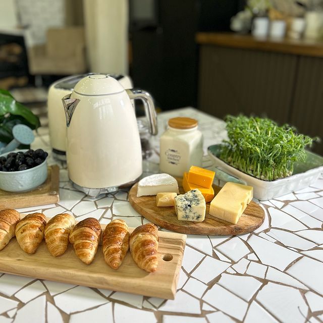 ff_catering_ekb в LOOKY. . График работы в Ново...