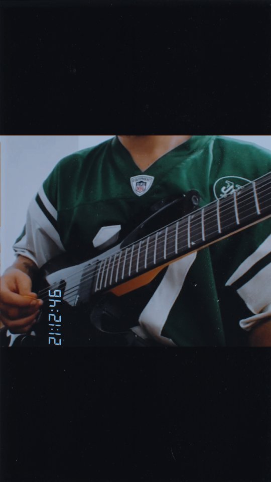 𓂀 𝔼𝕕𝕦𝕒𝕣𝕕𝕠 ℙ𝕖𝕣𝕖𝕫 𓂀 в LOOKY. #guitar,#rock,#metalhead,#metalcore,#musician. memphis will be laid...