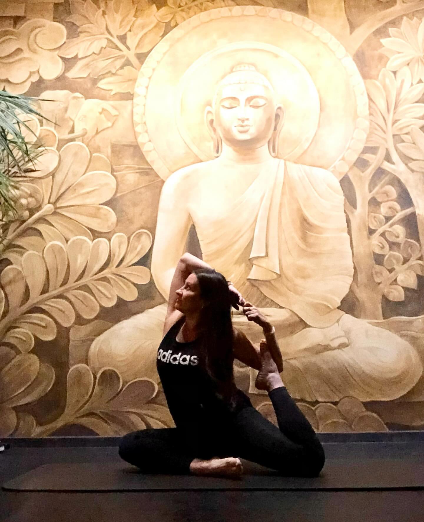 nadejda_zeldman в LOOKY. #йога,#растяжкаонлайн,#стретчинг,#калланетика,#шпагат,#callanetics,#stretching,#stretchingonline,#shpagat,#yoga,#yogalife,#life,#energy. В Новый год с Новыми...
