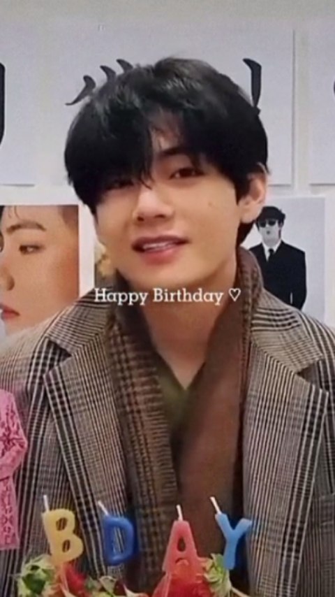 stars_touch в LOOKY. #방탄소년단,#bts,#btsarmy,#bighitmusic,#thv,#taehyung,#taelove,#taehyung🍒,#tae,#vbts,#kimtaehyung,#kimtaehyungbts,#happybirthdaykimtaehyung,#happybirthdaytaehyung,#happytaeday,#happytaehyungday,#btsworld,#btsipurpleyou,#bangtansonyeondan,#bangtanboys,#btsforever. 🎊🌟🎊 HB Tae!! 🍒🎊...