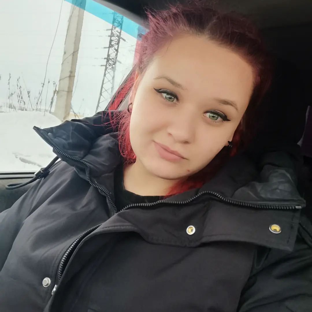 Все подводят итоги года 🙃 ну и я туда же 

Для меня каждый год даётся тяжело
В этом году я очень много училась Таро ❤️
😂 Наконец-то официально могу ездить на машине любой
Но начало года очень тяжелое для всей нашей большой семьи🙄

Желаю всем в новом году достигать своих целей 🔥 и не боятся ничего. Сомнения и завистников оставить позади ❤️ ни слушать не кого 😁👌 

А я опять буду учится уже после каникул 😂 2м профессиям и я знаю что у меня все получится ❤️ у меня афигенный наставник в онлайне 🙃, а офлайн коллектив посмотрим