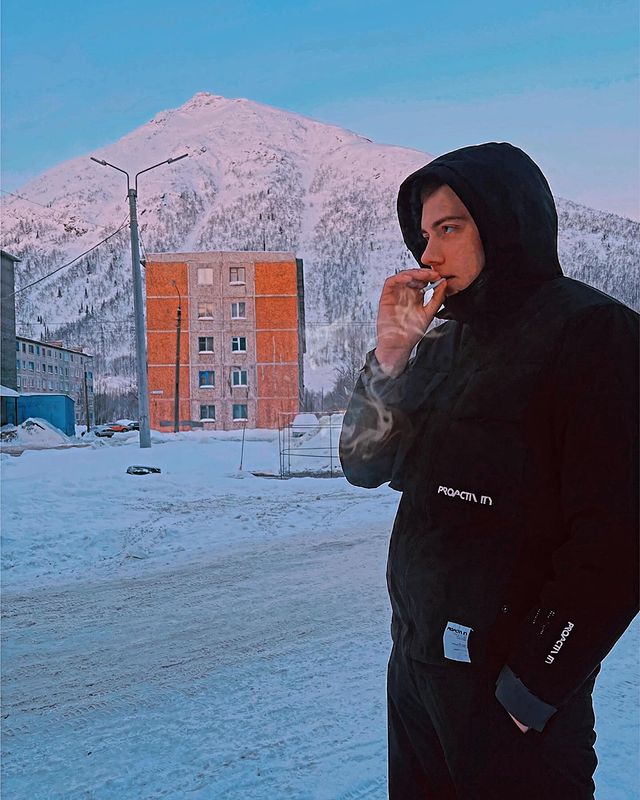 _d_neganov_ в LOOKY. . null