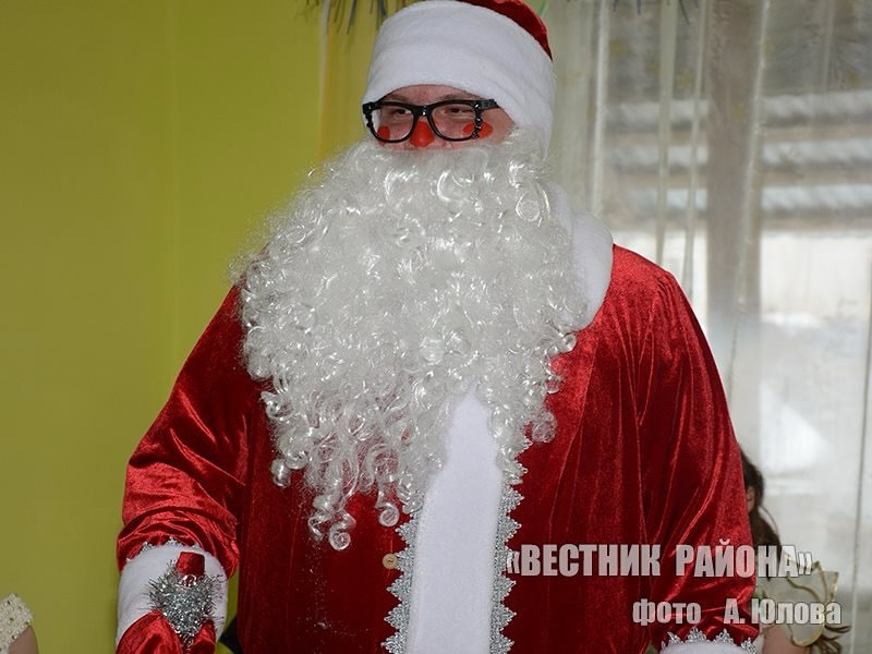 С наступающим!