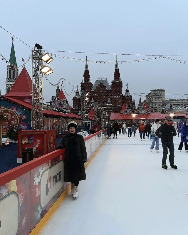 svetlana_malkova5 в LOOKY. . 😍✨️⛸️
Пусть сбывают...