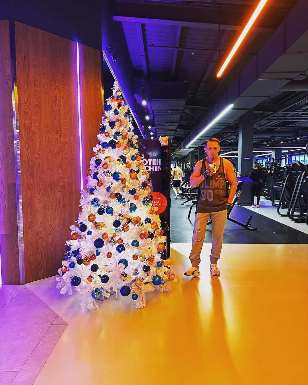 triada2006 в LOOKY — С Наступающим!🎄 Всем добра!😎 #ddx