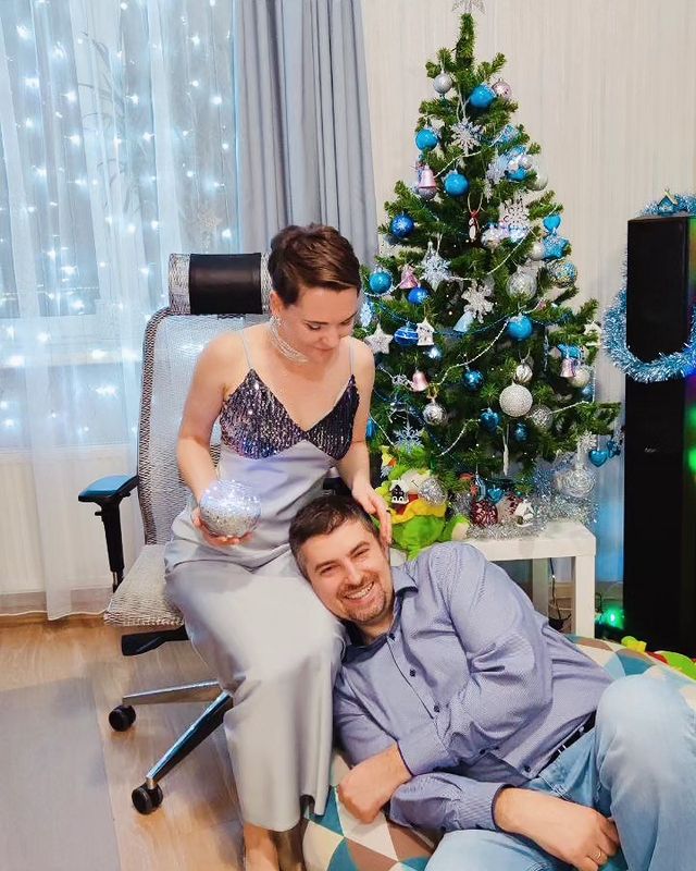 bluestone_petite в LOOKY. . С Новым годом! 
Пуст...