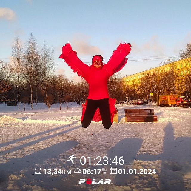 u_vladmira в LOOKY. #забегжеланий,#новыйгод,#годдракона,#сновымгодом,#зима,#жарптица,#отличнаяпогода,#бег,#бегсудовольствием. Желаю, чтобы было яр...