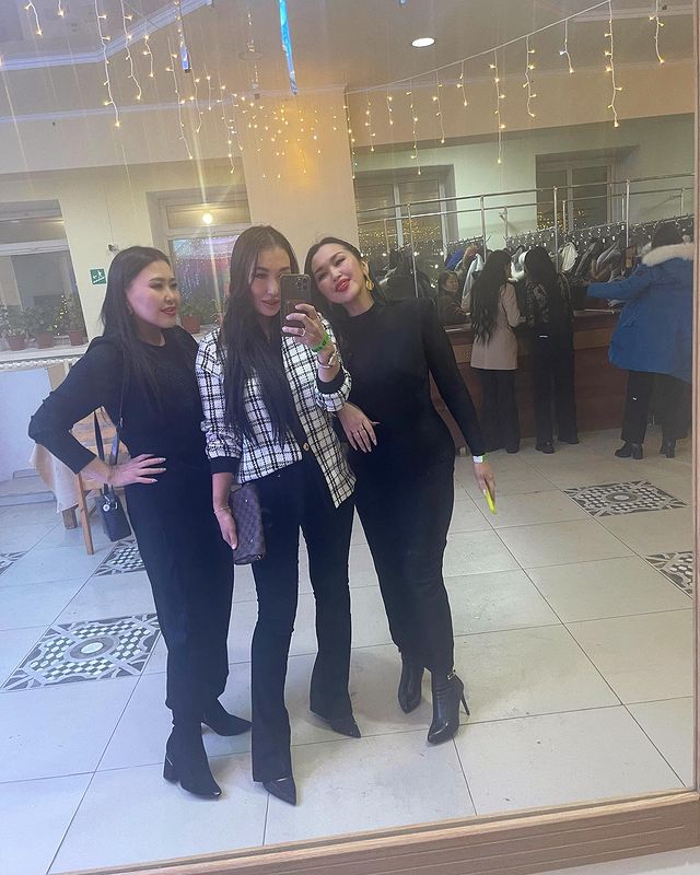 molida91 в LOOKY. . Привет 2024💃🌲🎆