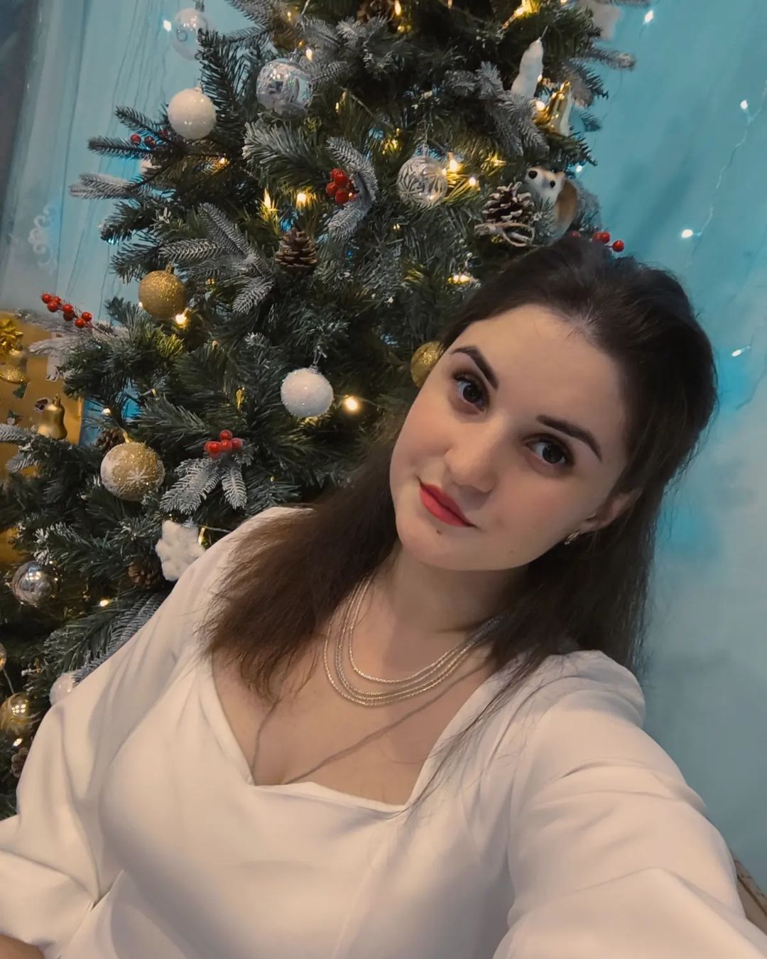 alyasolov в LOOKY — 🎄2⃣0⃣2⃣4⃣🐉

💞